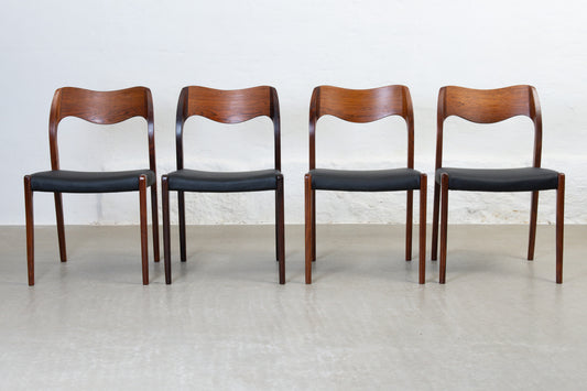 Newly reupholstered: Set of four 1960s 'Model 71' rosewood chairs by N.O. Møller