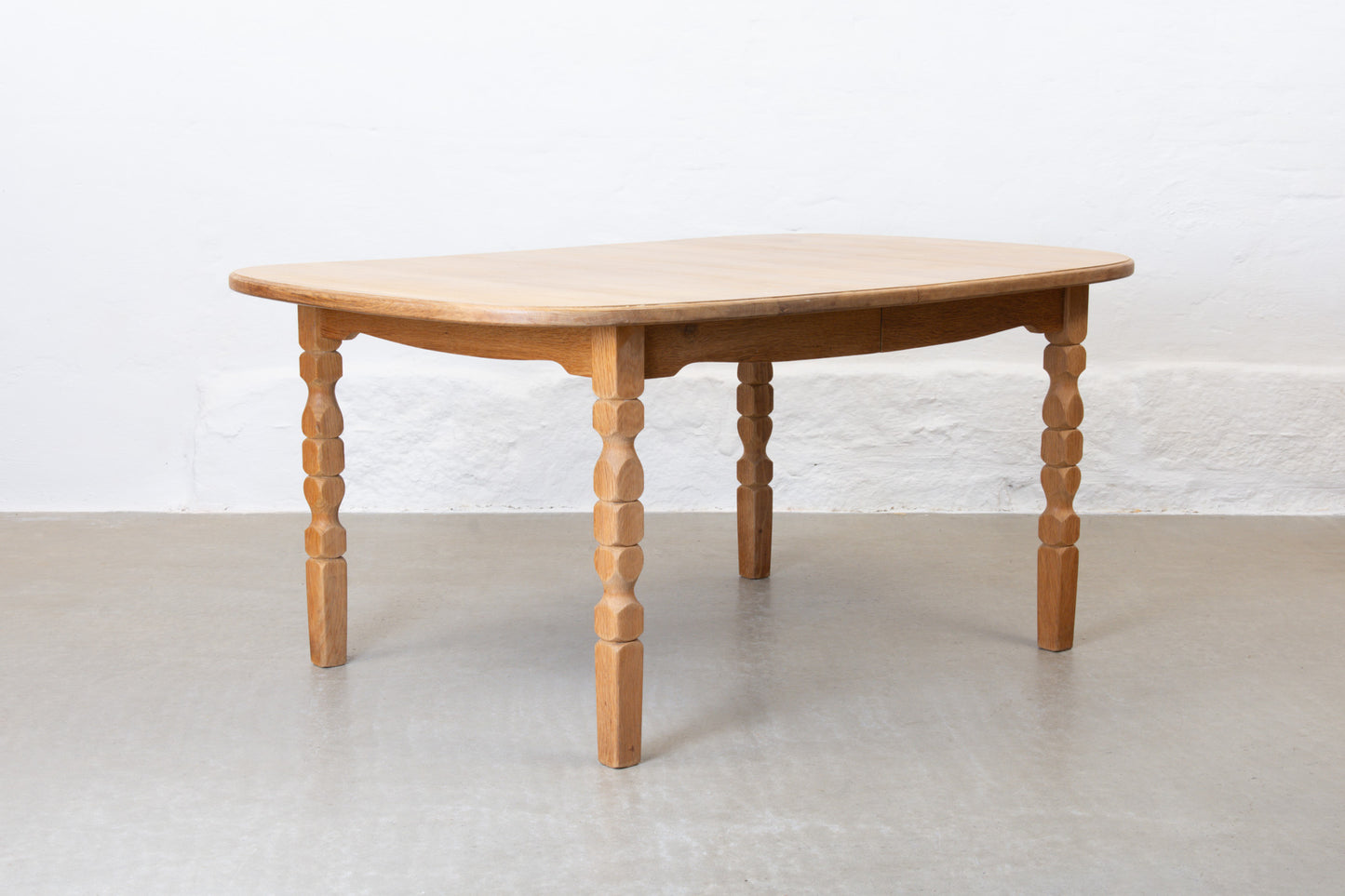 1970s extending oak dining table by CJ Rosengaarden