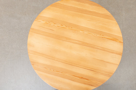 1970s round pine dining table