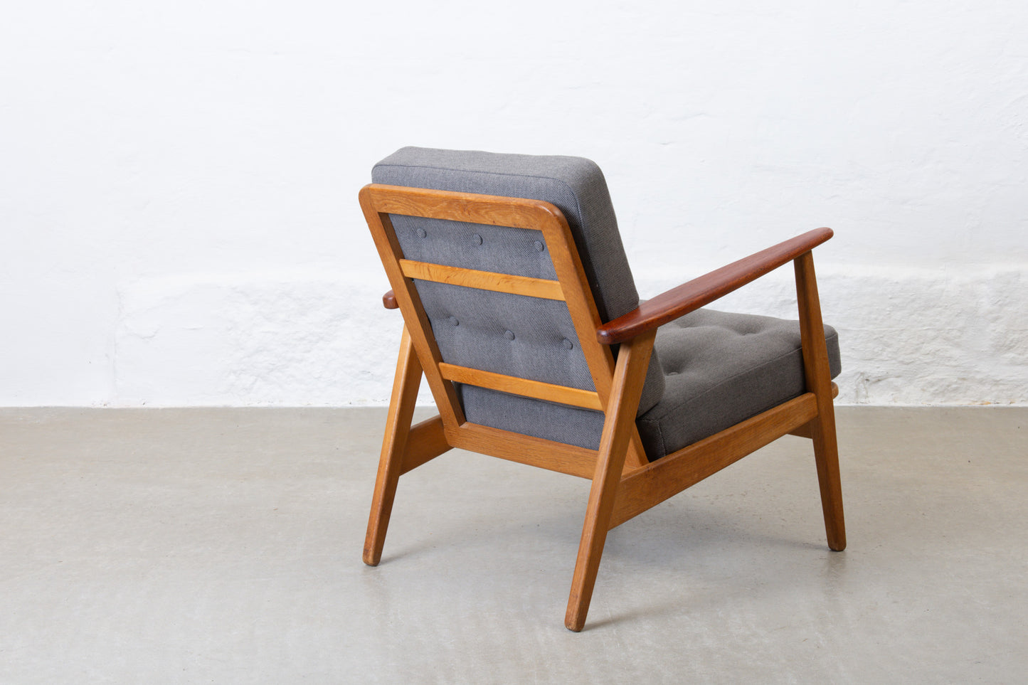 Newly reupholstered: 1950s teak + oak 'Esbjerg' lounger