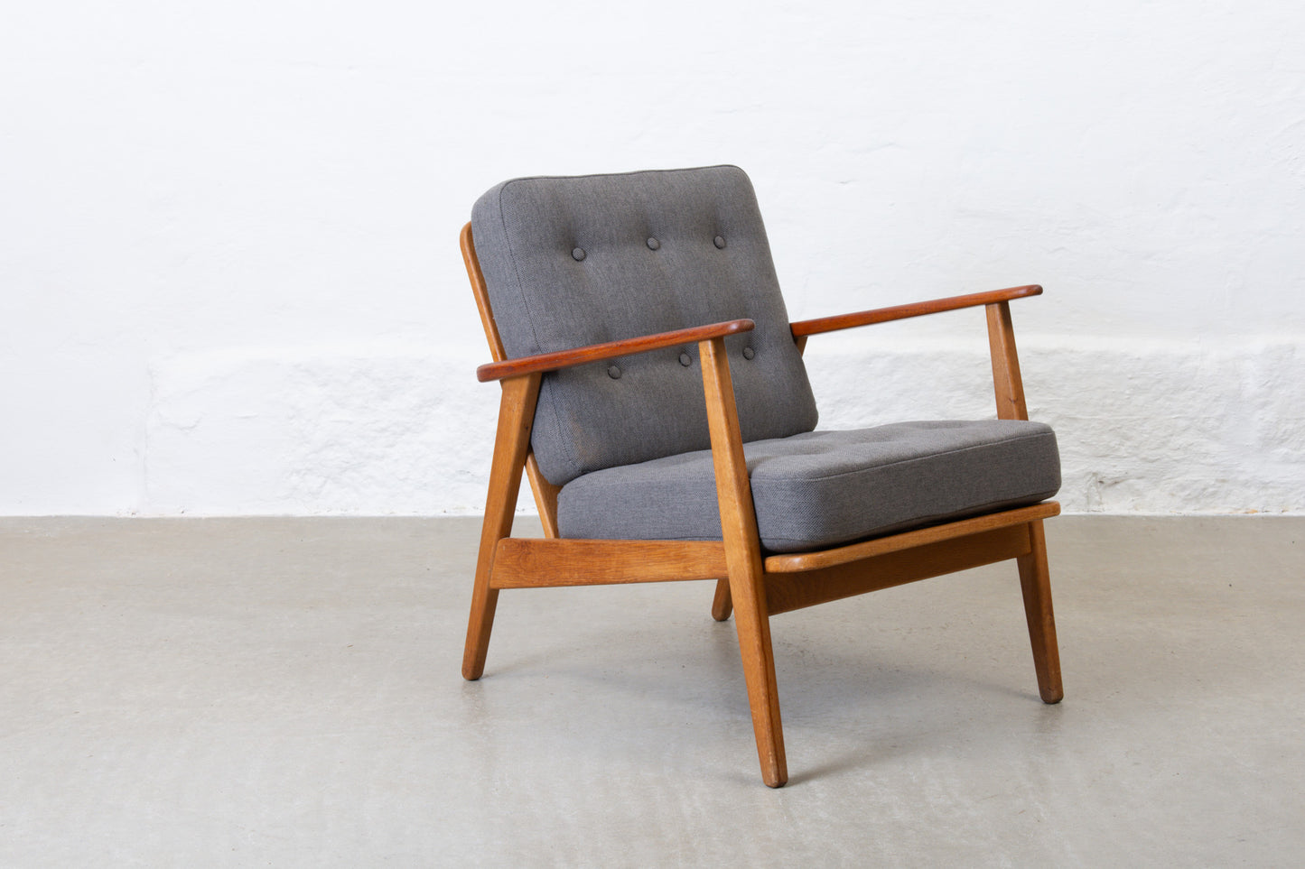 Newly reupholstered: 1950s teak + oak 'Esbjerg' lounger