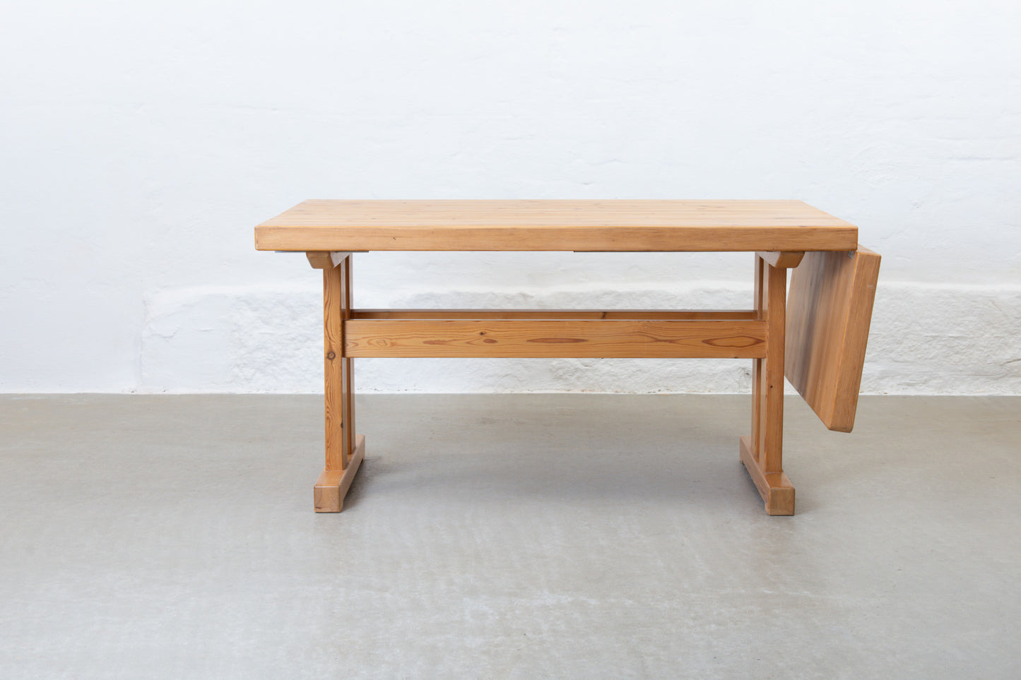 1970s drop leaf dining table in pine