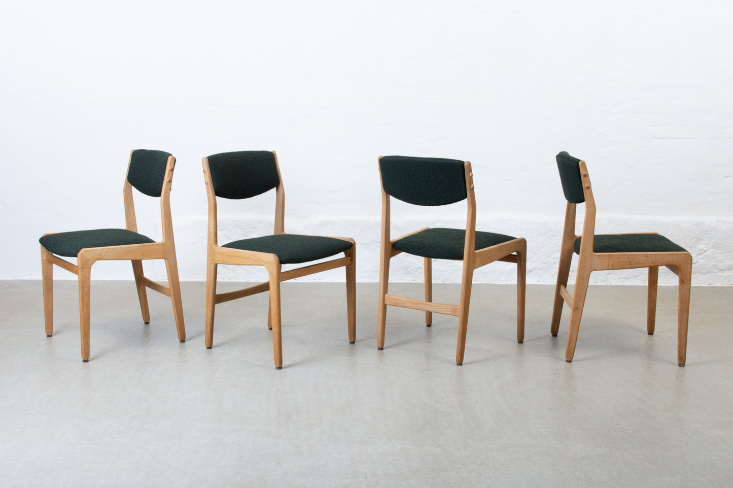 Newly reupholstered: 1950s set of oak chairs by J.C.A. Jensen Møbelfabrik