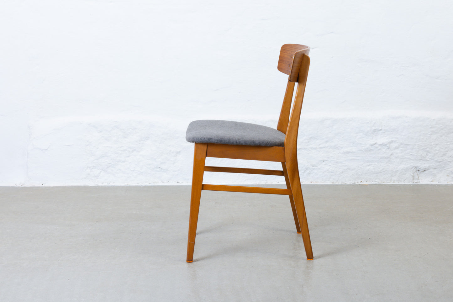 Newly reupholstered: 1960s set of teak + beech chairs by Farstrup Møbler