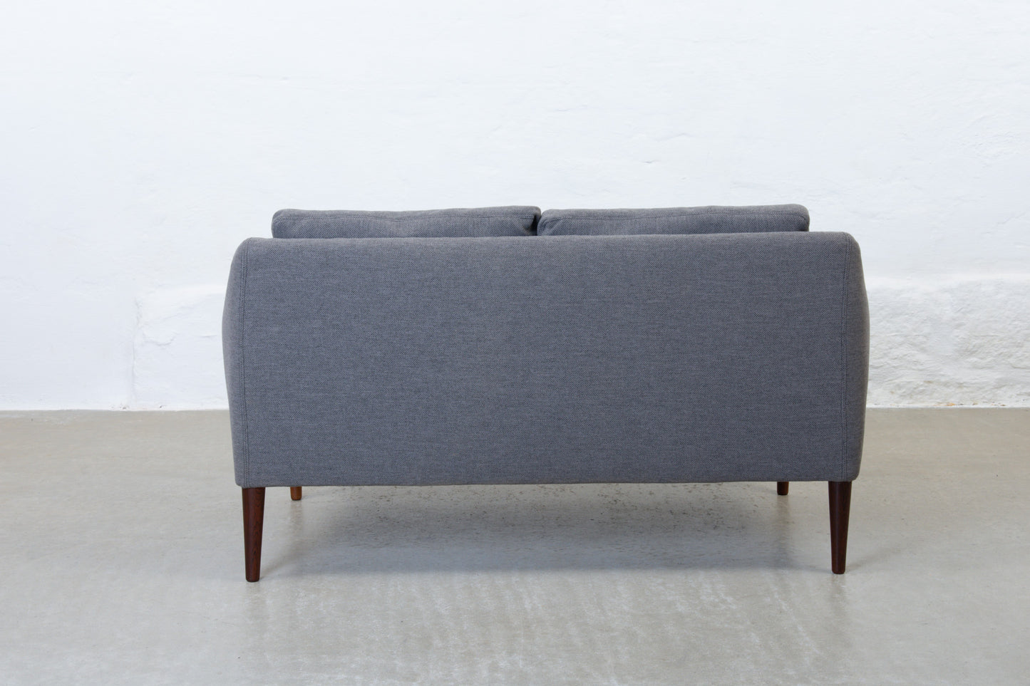 Newly reupholstered: 1960s 'CS 800' sofa by Hans Olsen