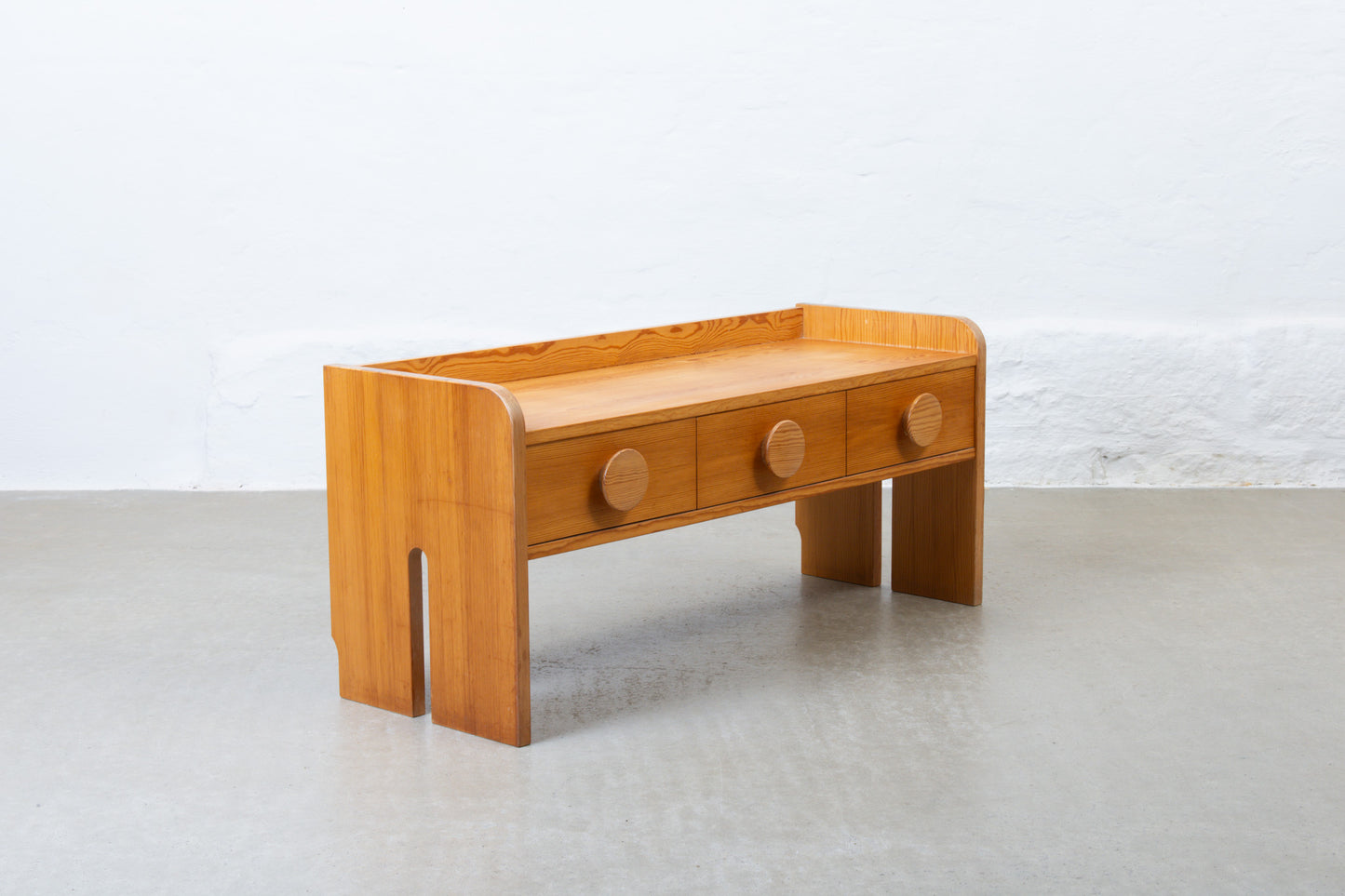 1970s hallway chest in pine