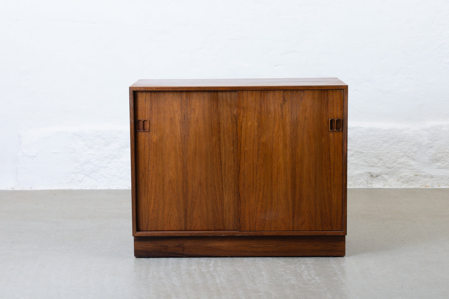 1960s short sideboard in rosewood no. 1