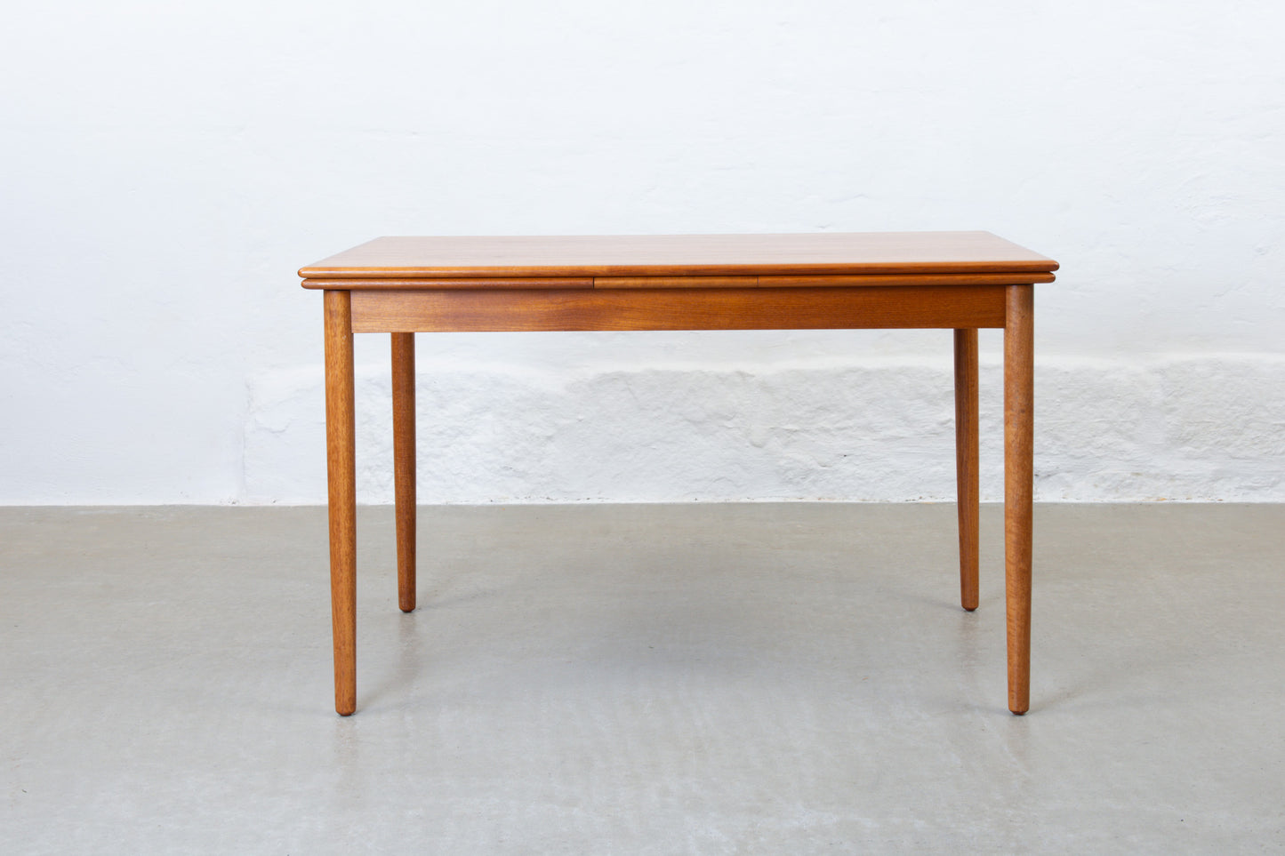 1960s extending dining table in teak - no. 1