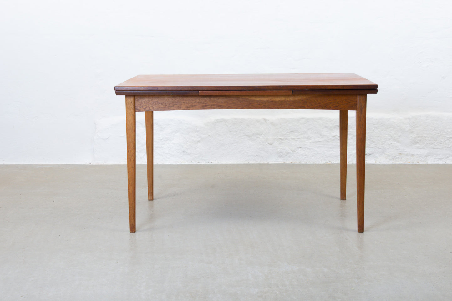 1960s extending dining table in teak - 123L cm
