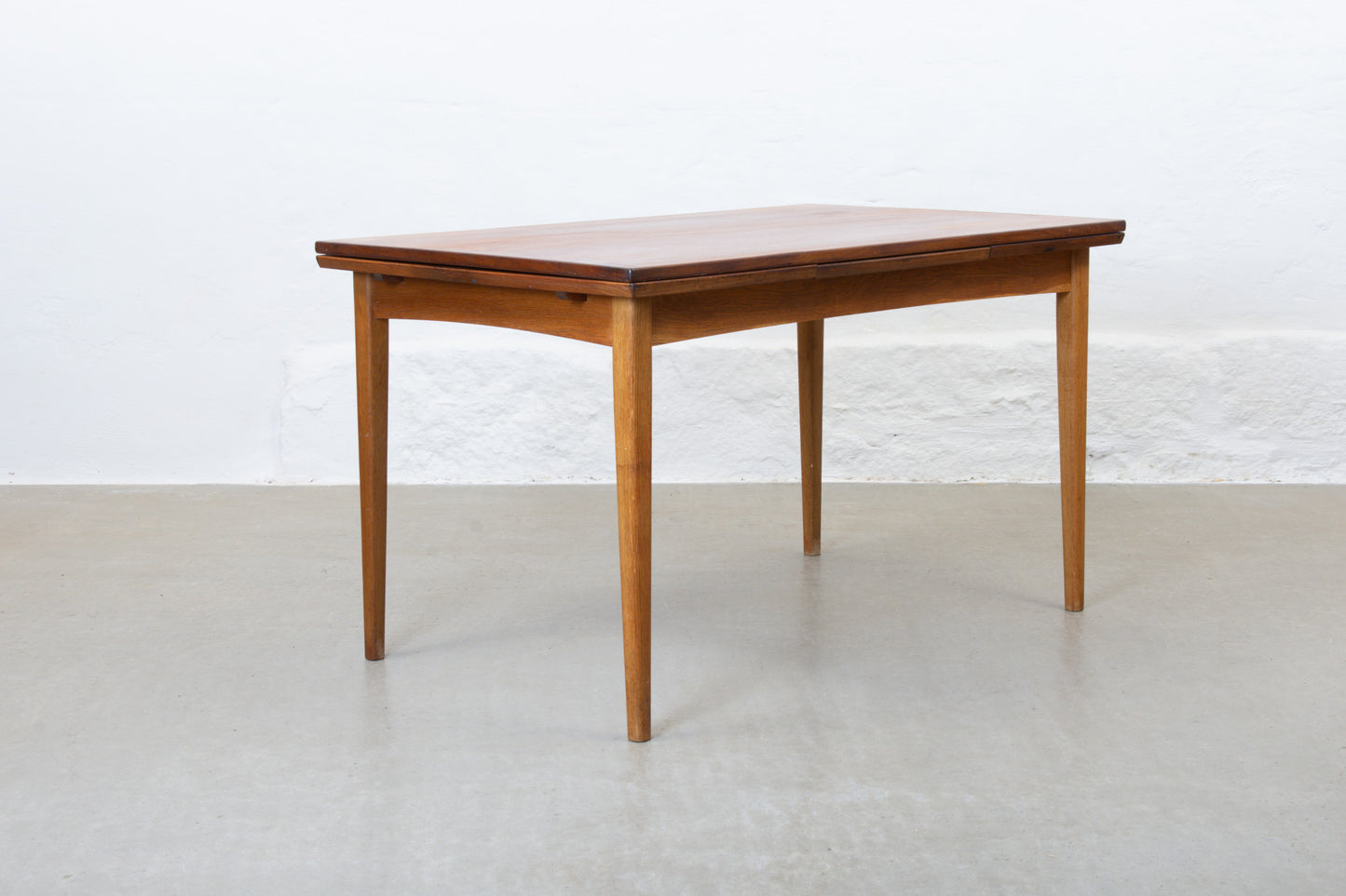 1960s extending dining table in teak - 123L cm