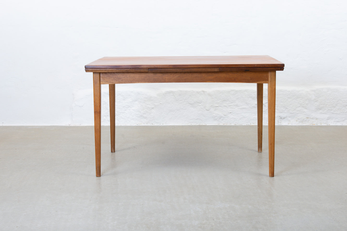 1960s extending dining table in teak - 123L cm