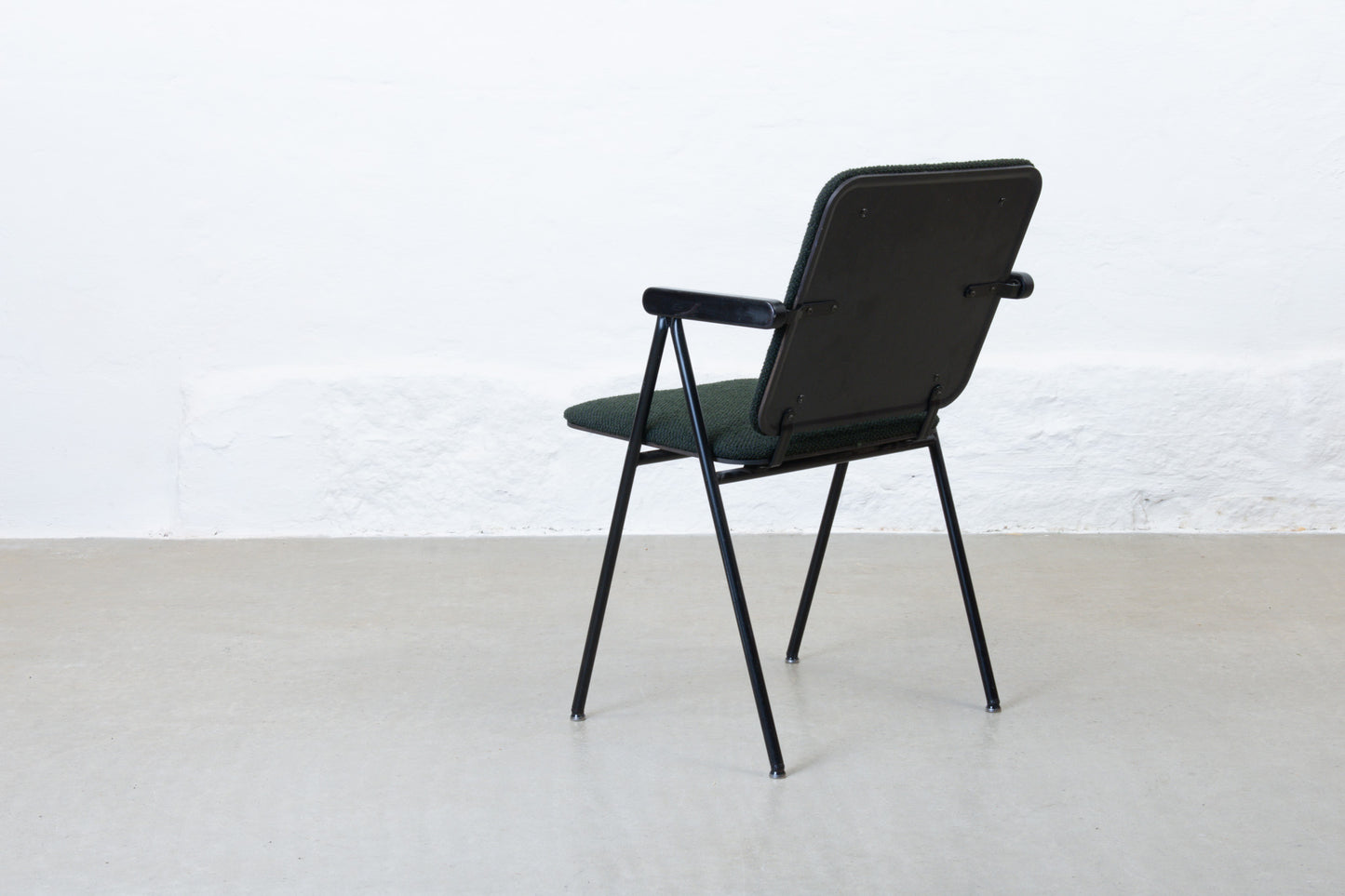 Newly reupholstered: 1980s armchair by Yrjö Kukkapuro