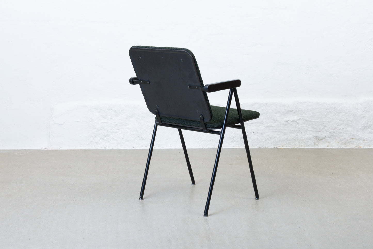 Newly reupholstered: 1980s armchair by Yrjö Kukkapuro