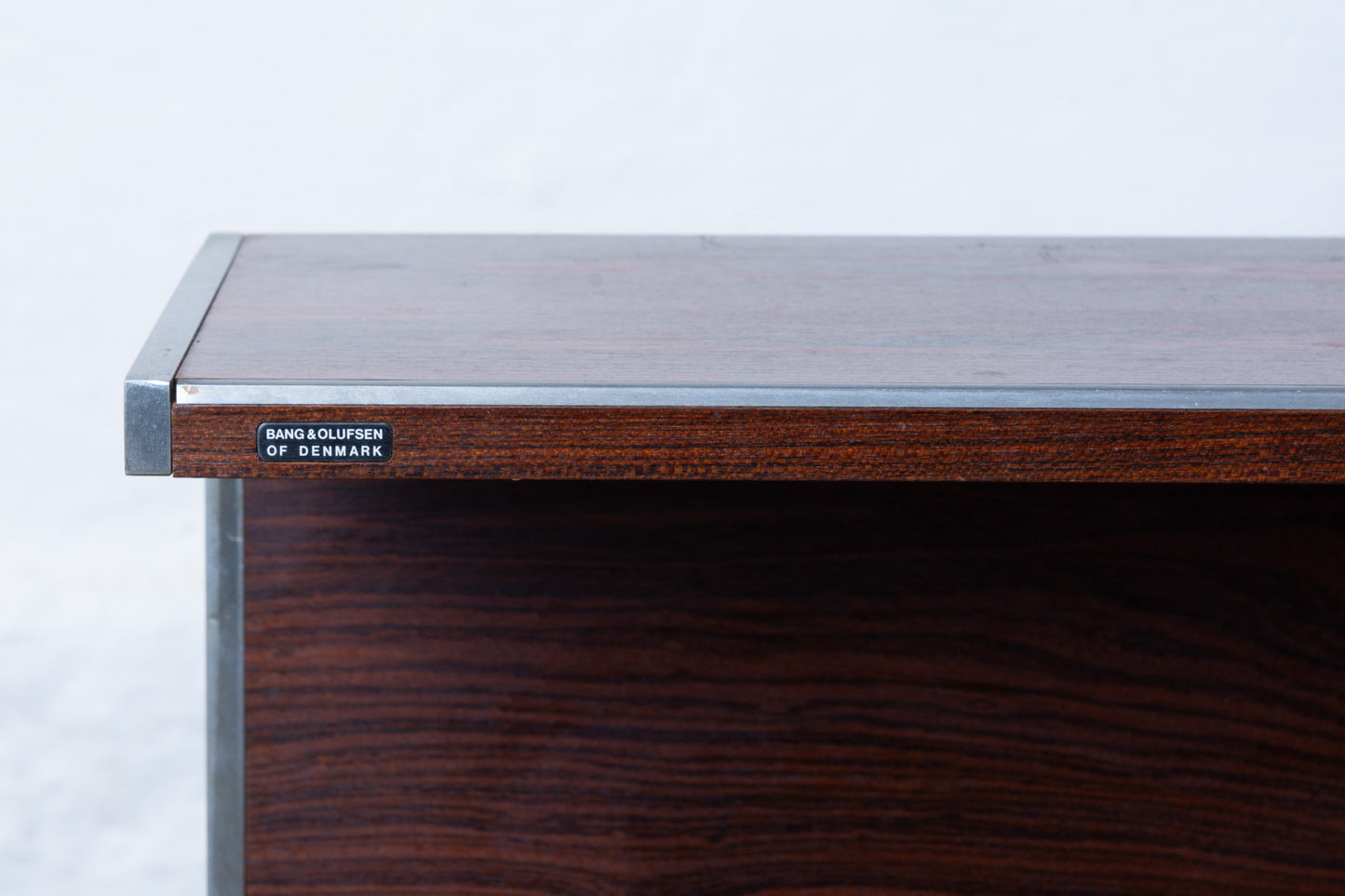1980s rosewood hi-fi stand by Bang & Olufsen