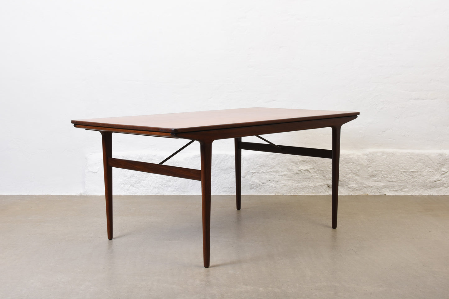 1960s extending dining table in teak by Johannes Andersen