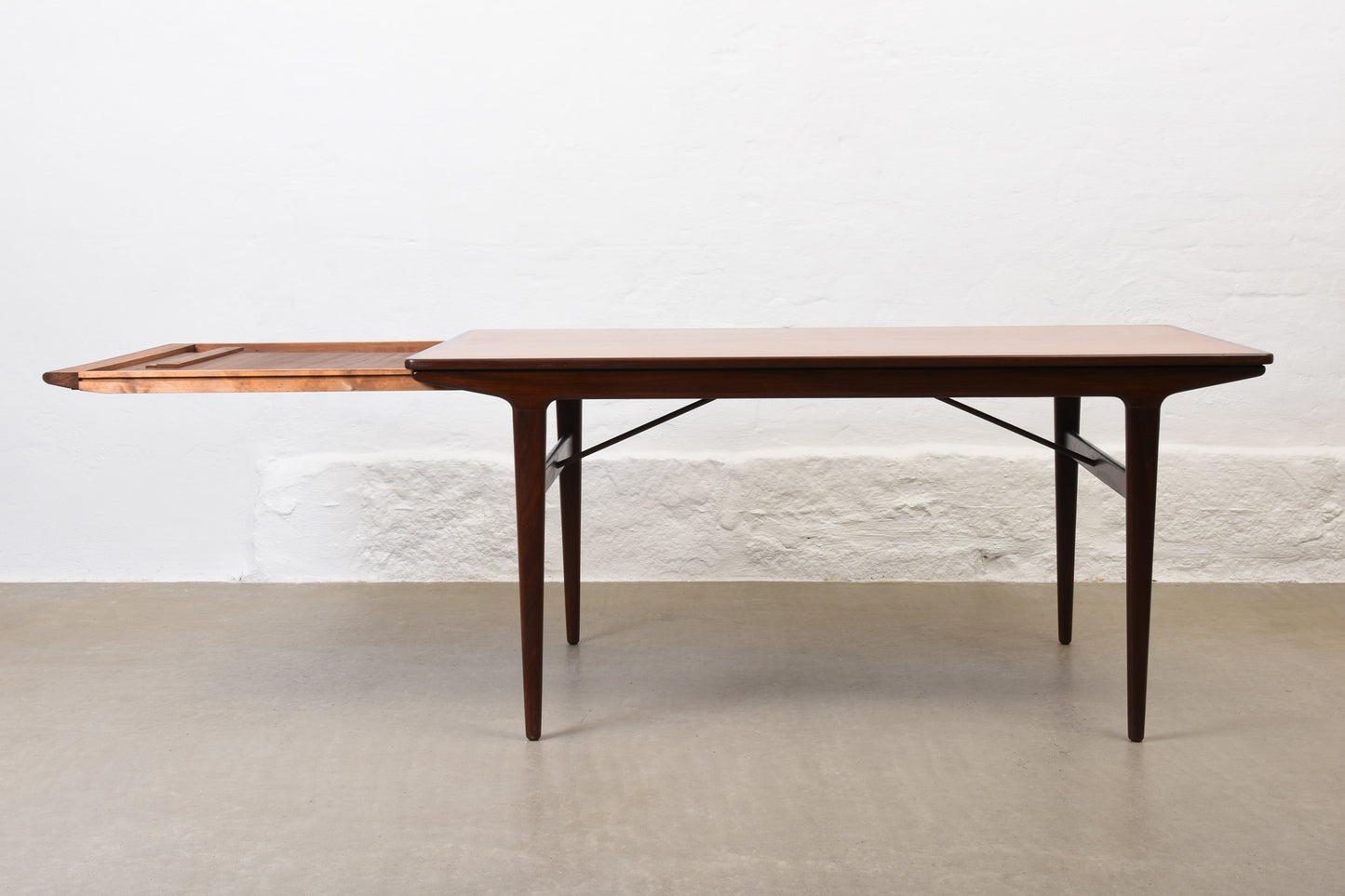 1960s extending dining table in teak by Johannes Andersen