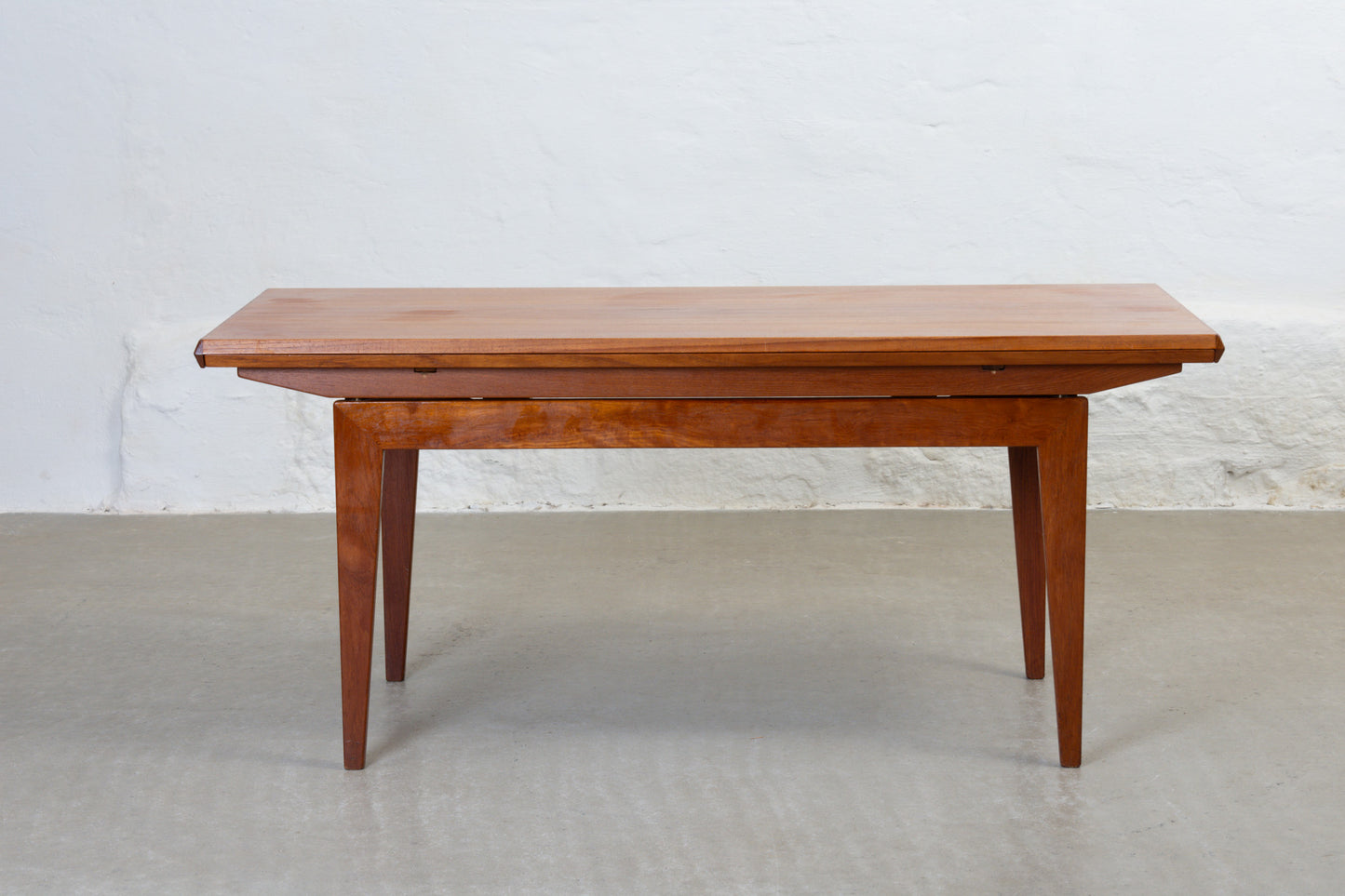 1960s coffee/dining table in teak