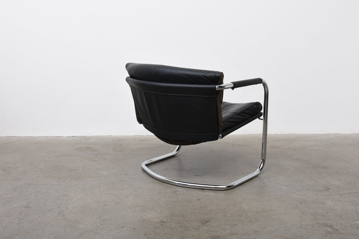 1970s leather + metal sling chair