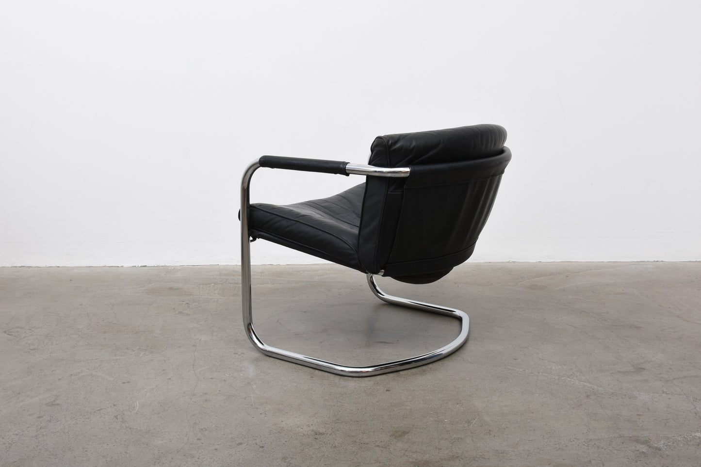 1970s leather + metal sling chair