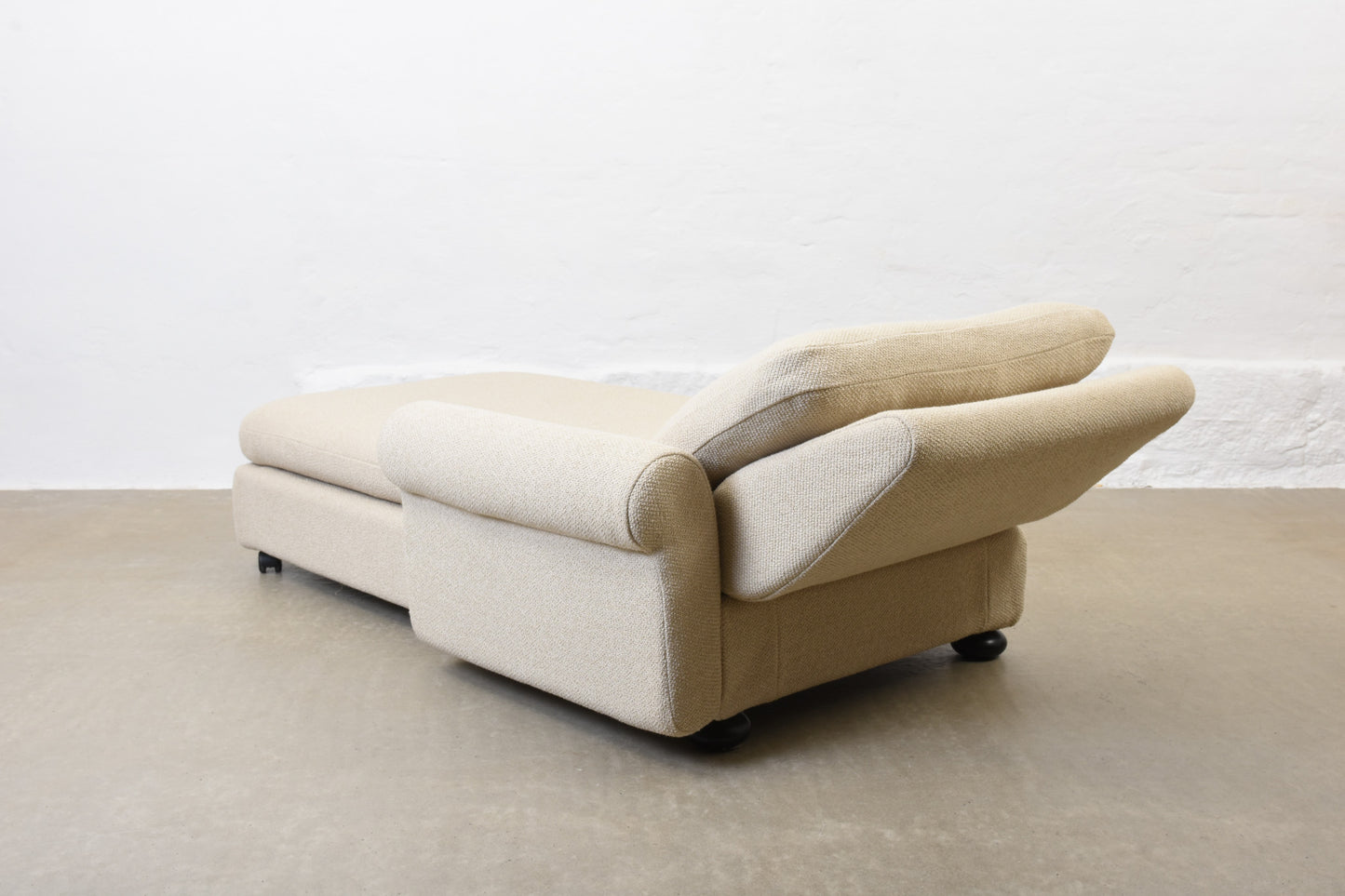 Newly reupholstered: 1980s reclining divan by Dux