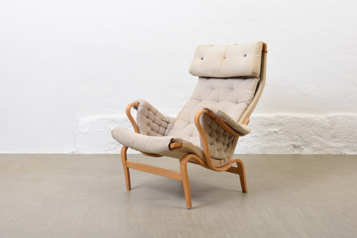 1960s 'Pernilla' lounger by Bruno Mathsson