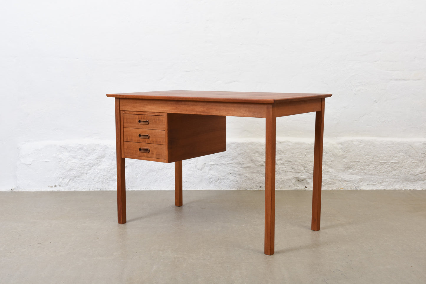 1960s single pedestal desk in teak