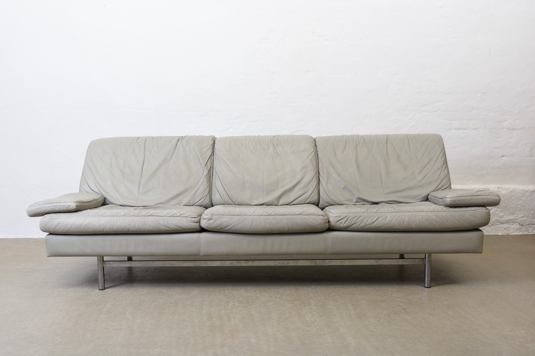 1980s Grey Leather Sofa By Dux Chase