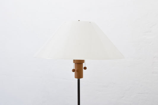 Beech + acrylic floor lamp by Ateljé Lyktan