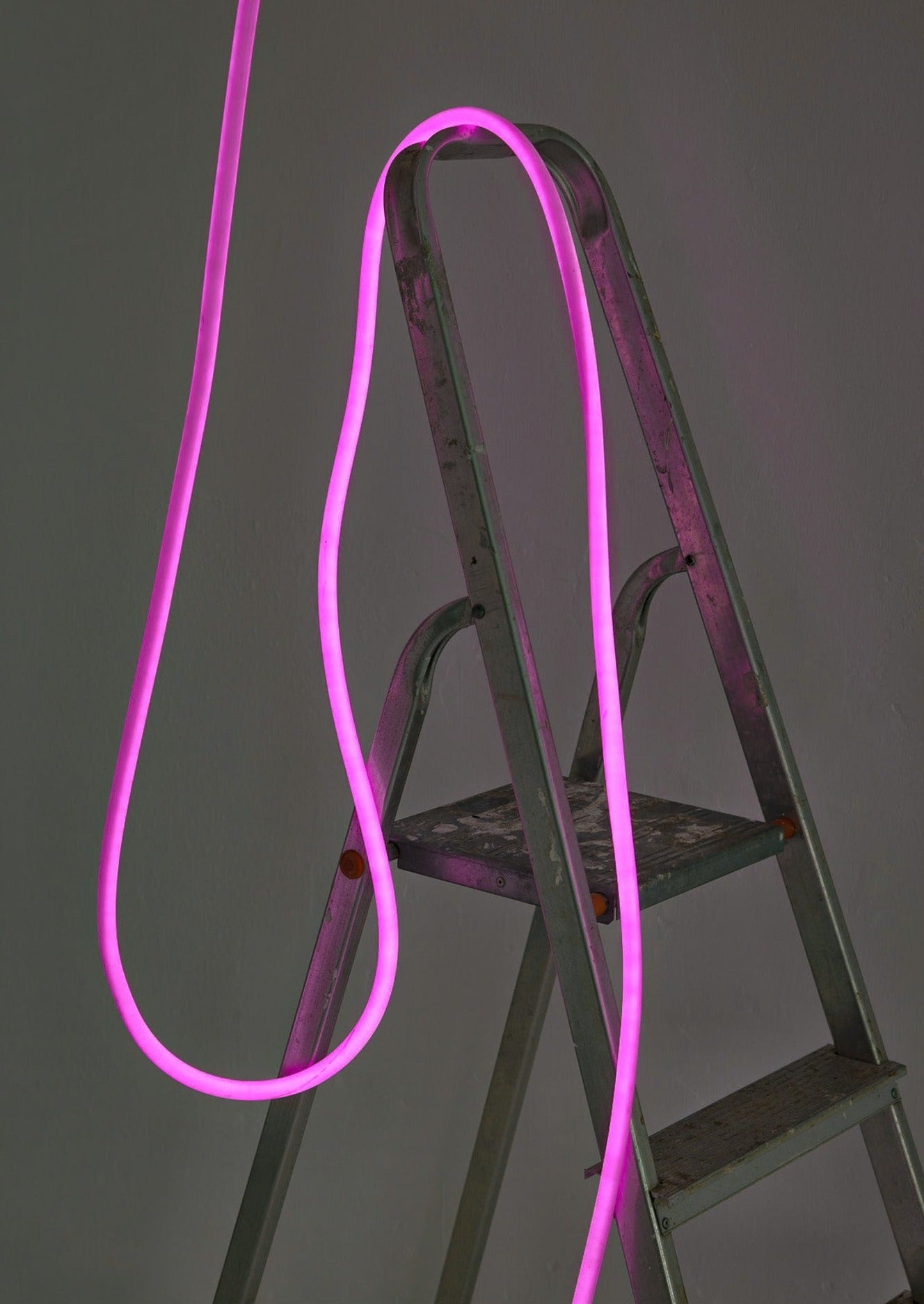 Flex Tube by Studio About - Bright Pink
