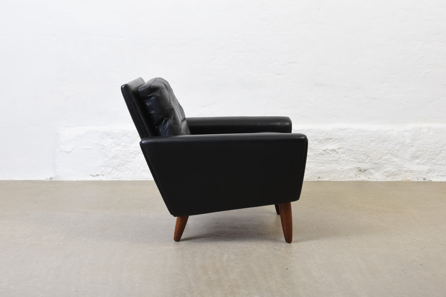 1960s leather lounger by G. Thams