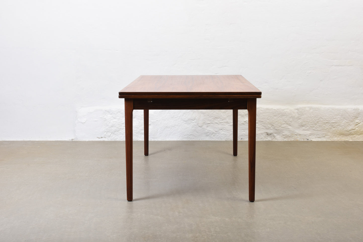 1960s extending rosewood dining table by Skovby Møbelfabrik