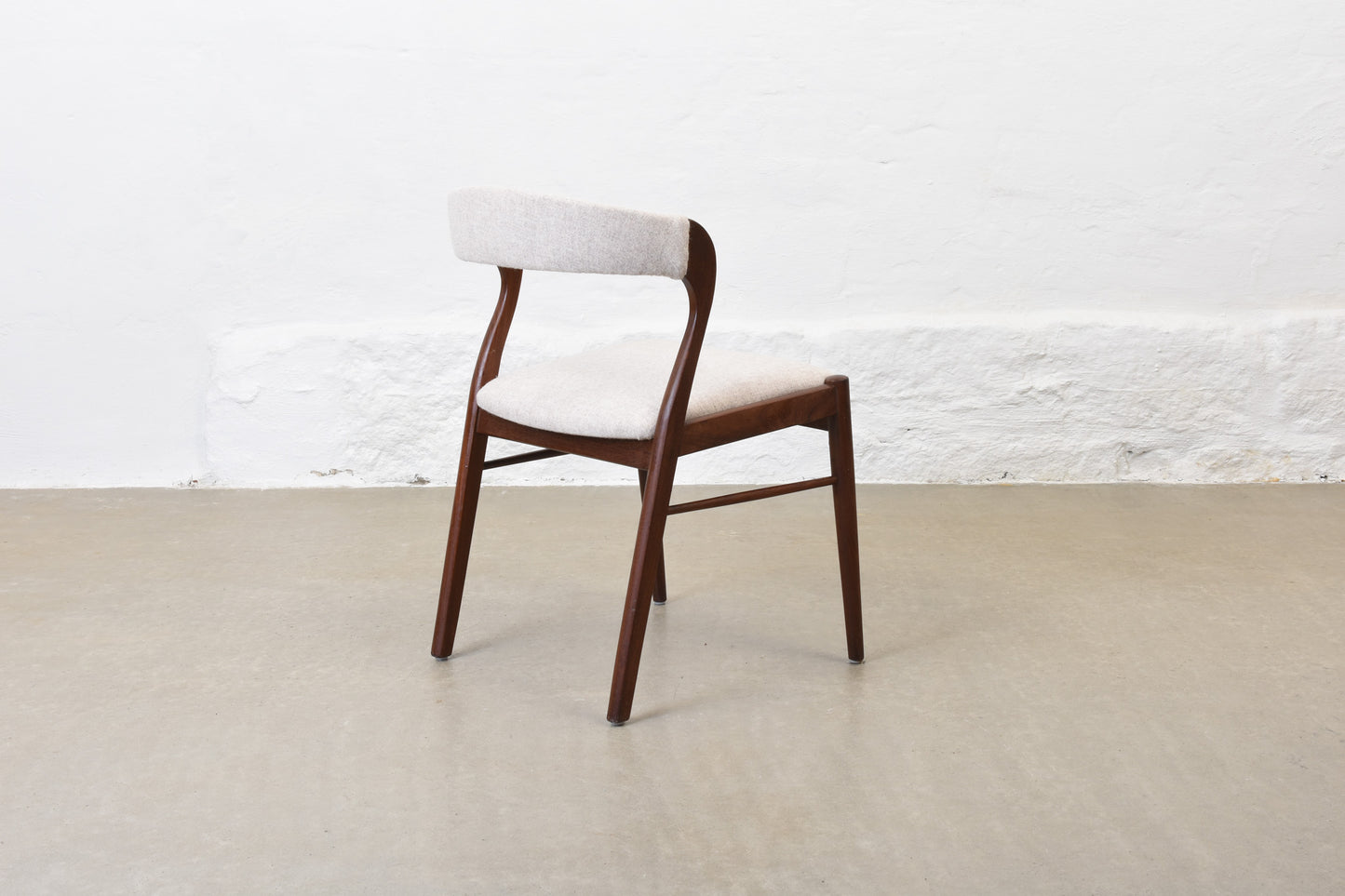 Newly reupholstered: 1950s teak + felt chair