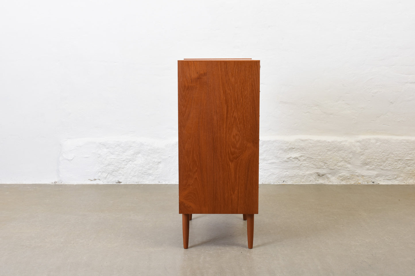 1960s teak chest of drawers with lipped handles no. 3