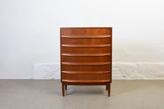 1960s teak chest of drawers with lipped handles no. 1