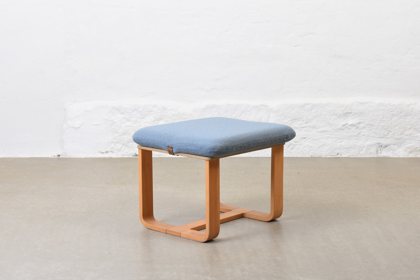 Newly reupholstered: 1980s foot stool by Magnus Olesen