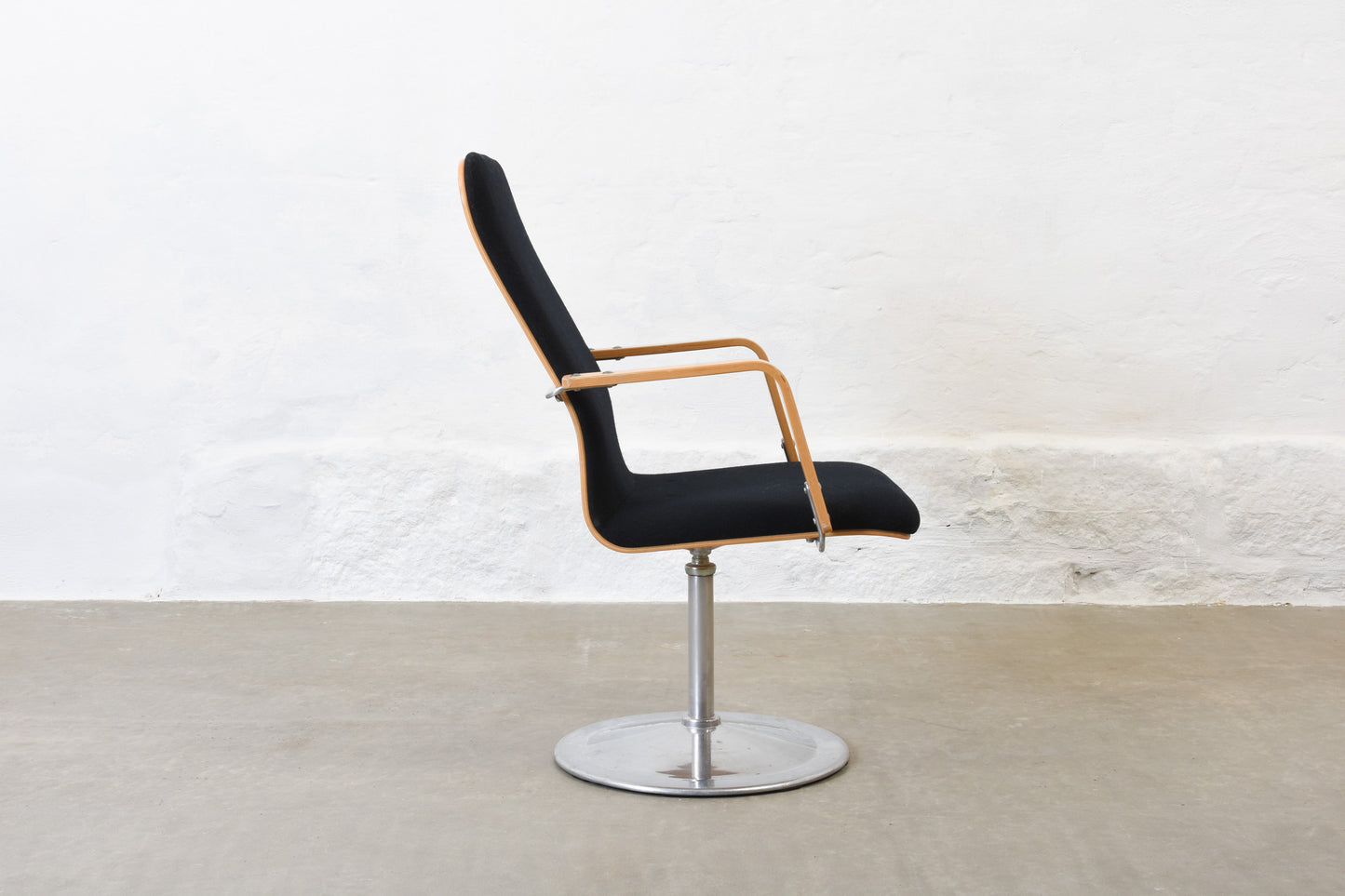 Save £80: 1980s swivel chair by Yrjö Kukkapuro