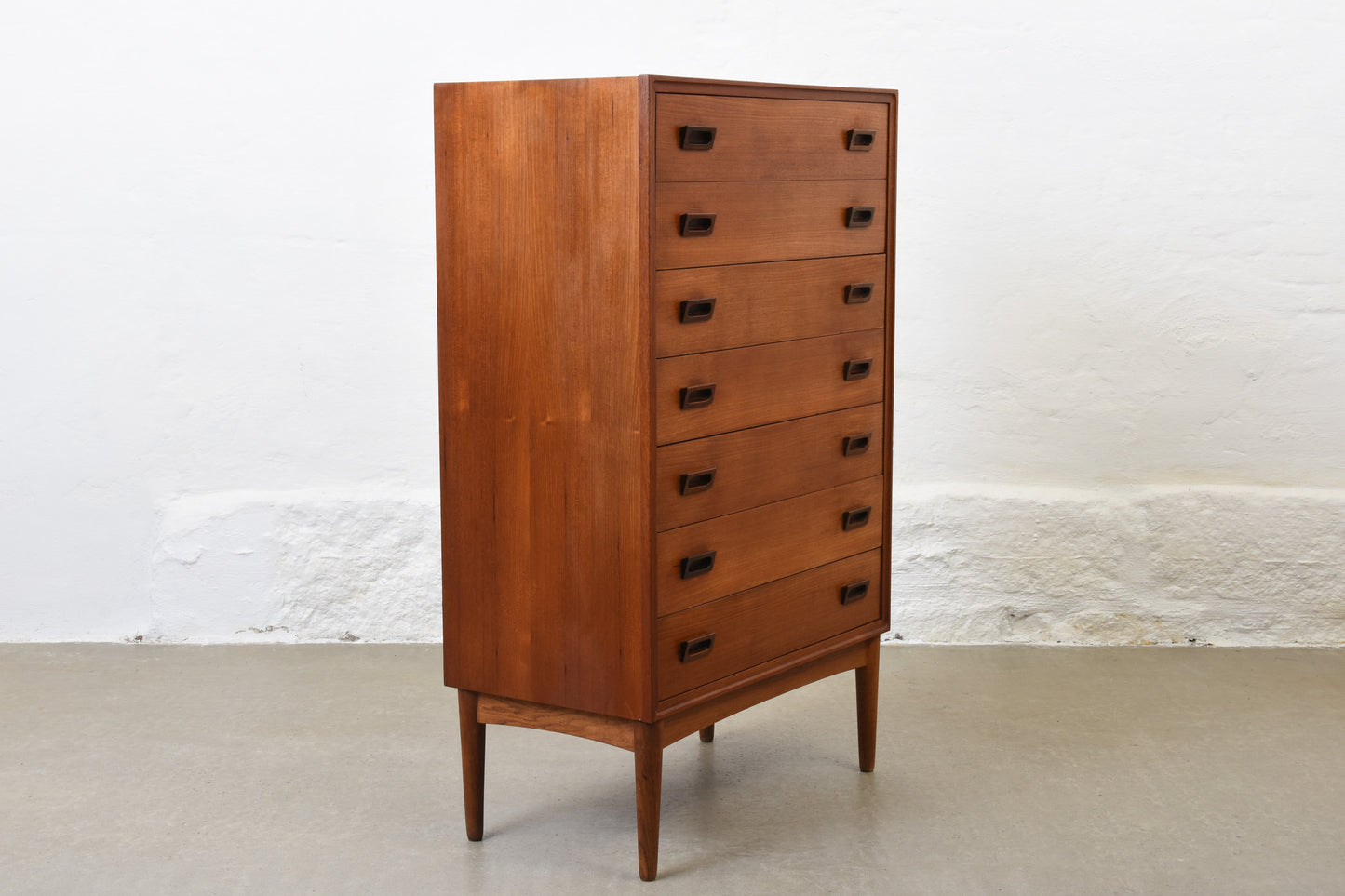 1960s chest of seven drawers in teak