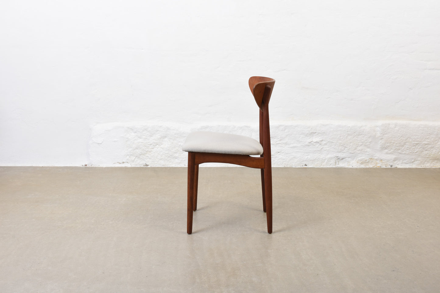 Newly reupholstered: Set of 1950s teak dining chairs by Henning Kjærnulf