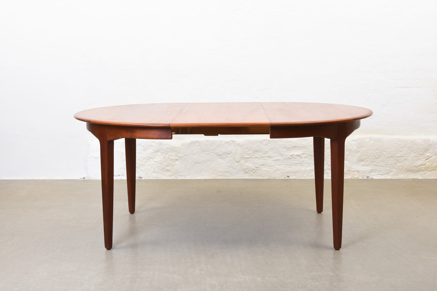 1950s Model 62 dining table by Henning Kjærnulf