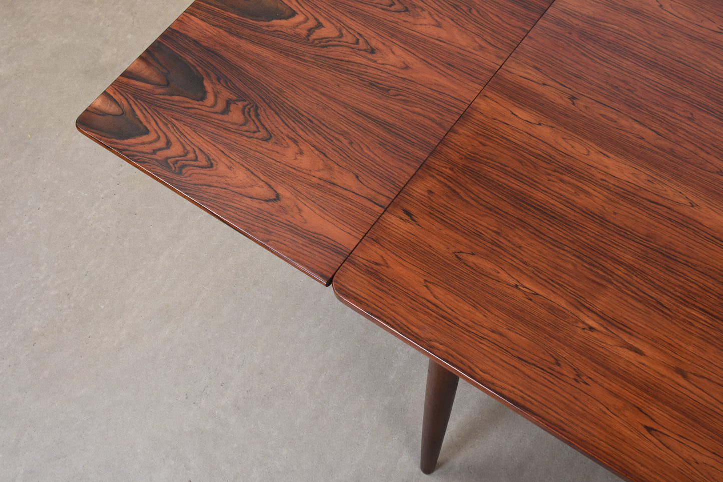 15% off: 1960s extending rosewood dining table by Søro Stolefabrik