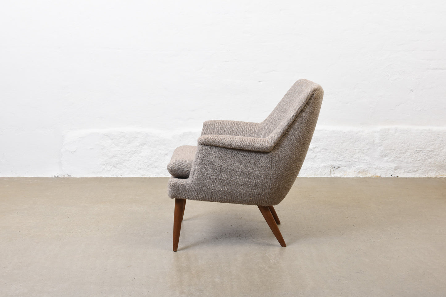 Newly reupholstered: 1950s lounge chair by Georg Thams