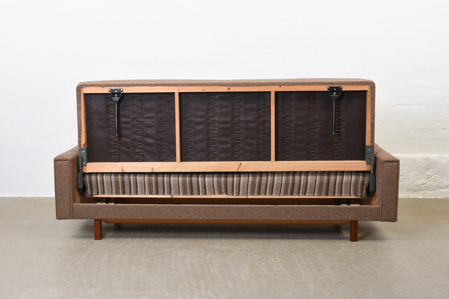 1960s sofa bed in wool