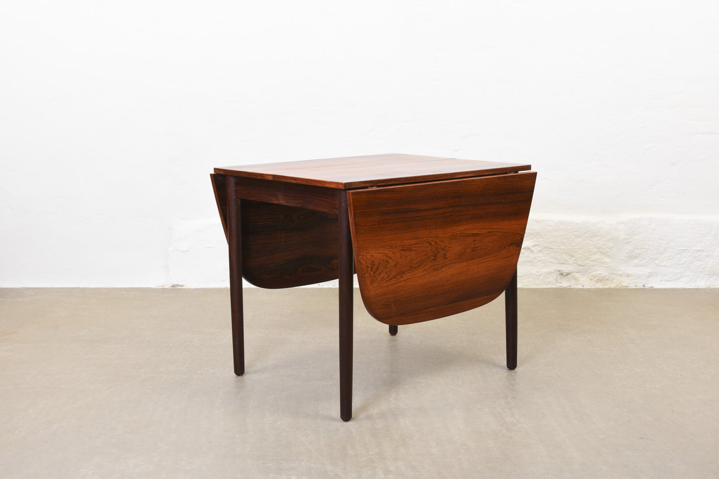 1960s extending dining table in rosewood