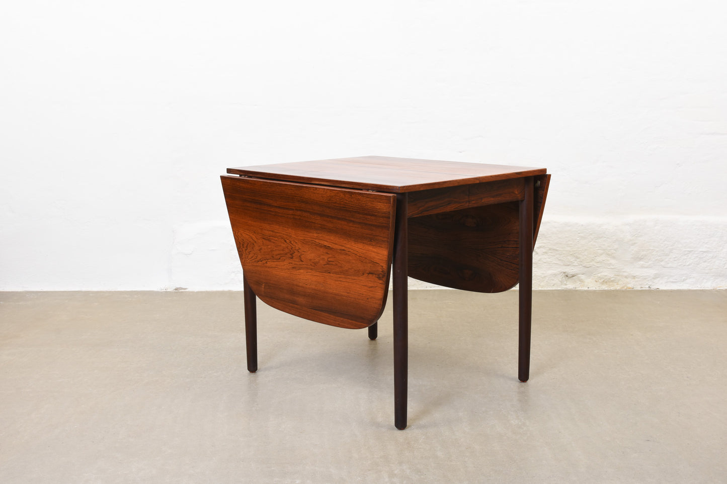 1960s extending dining table in rosewood