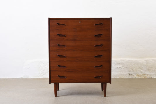 1960s teak chest of drawers with inset handles