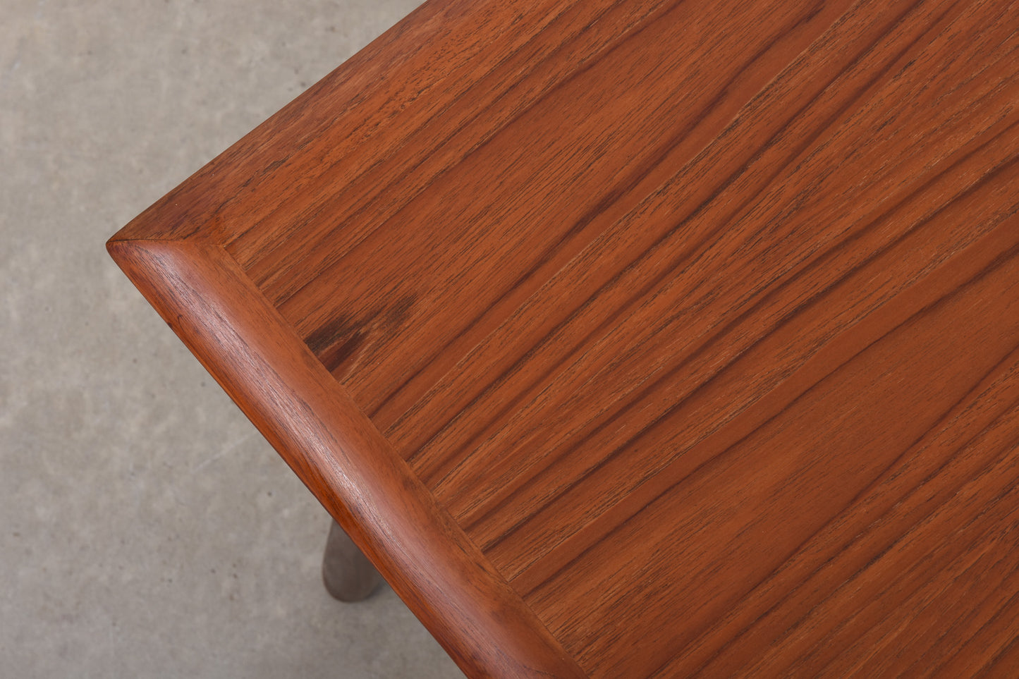 1960s extending dining table in teak