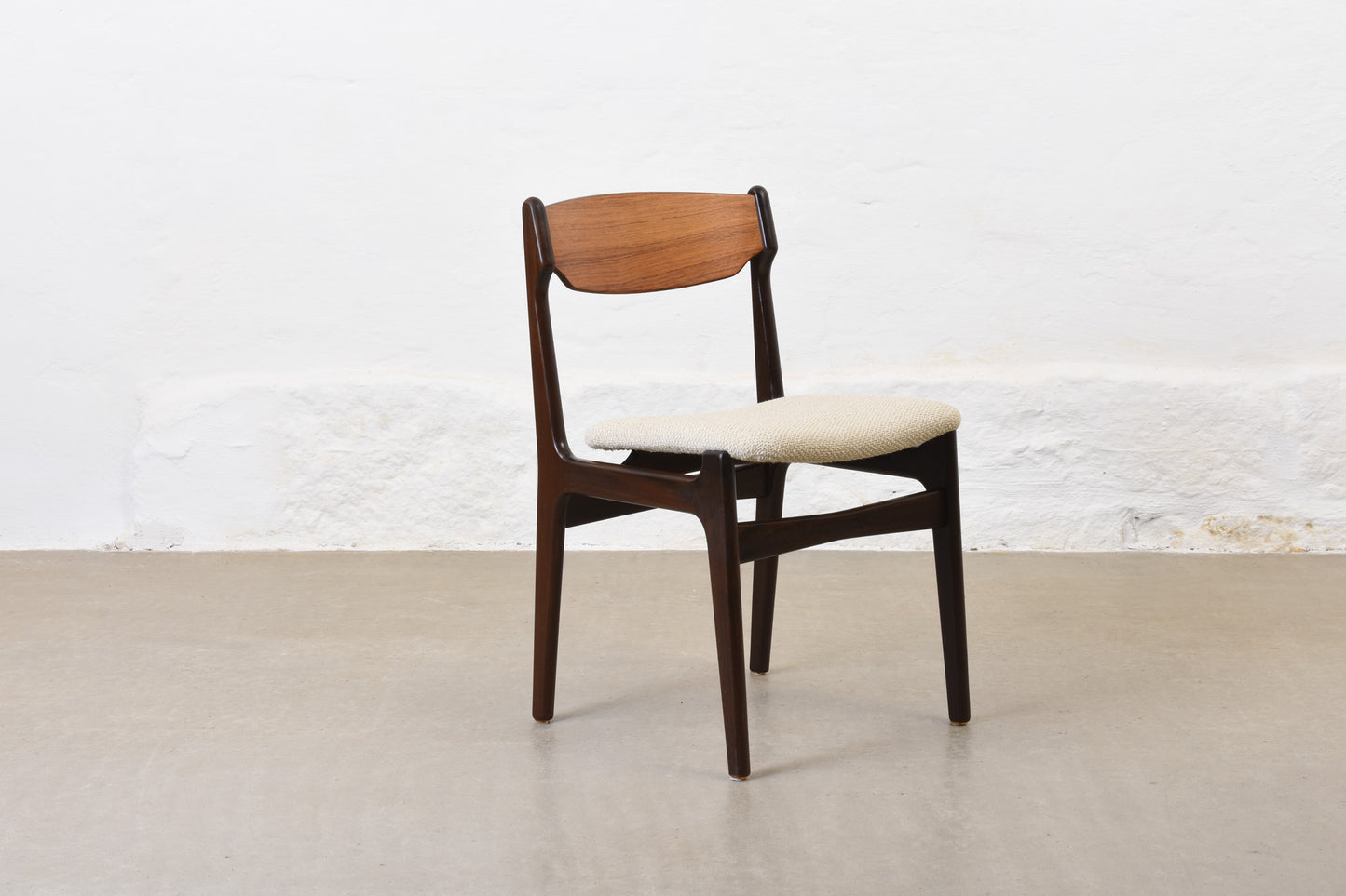 Newly reupholstered: Set of four 1960s rosewood chairs