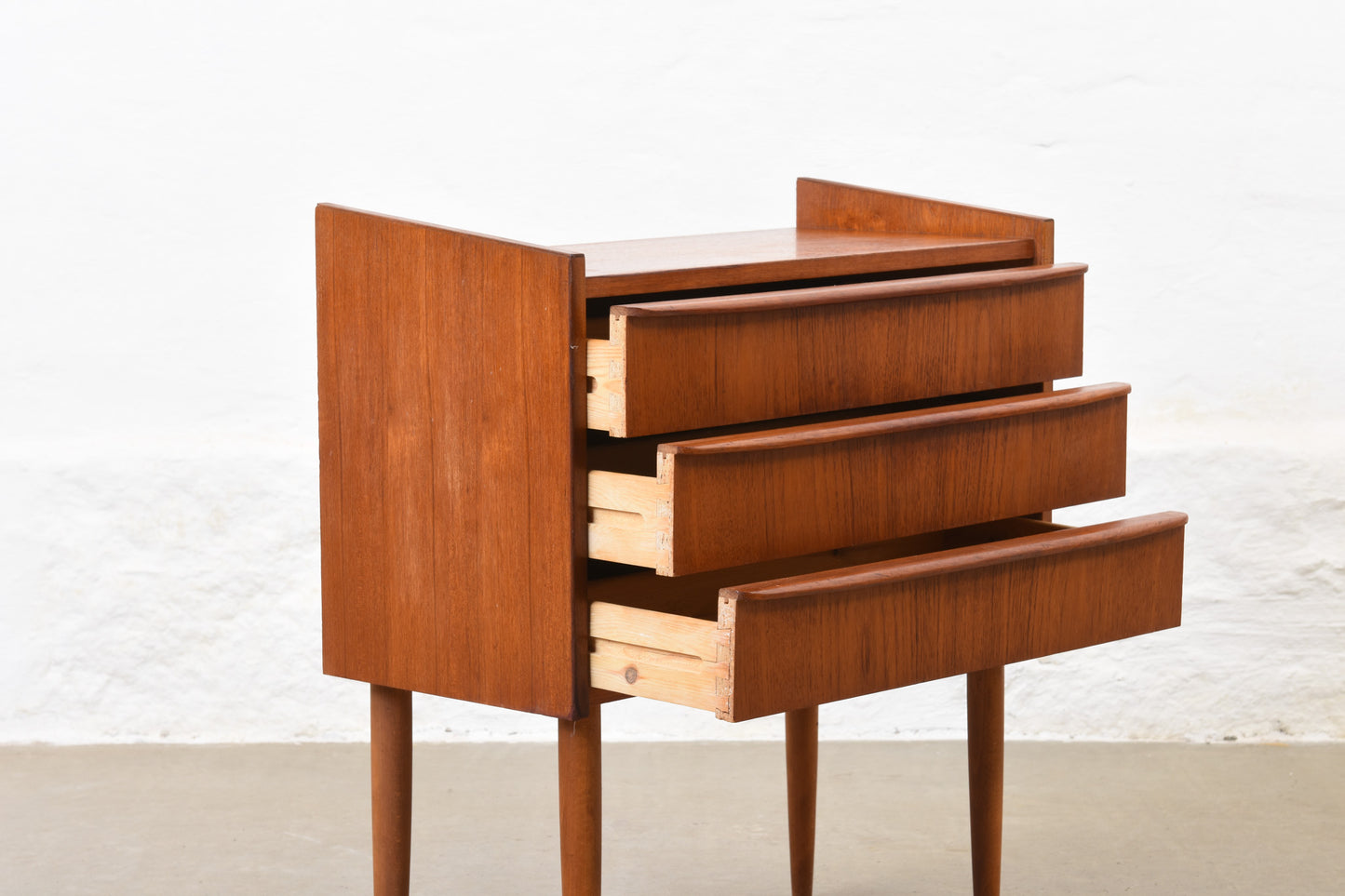 1960s short chest in teak