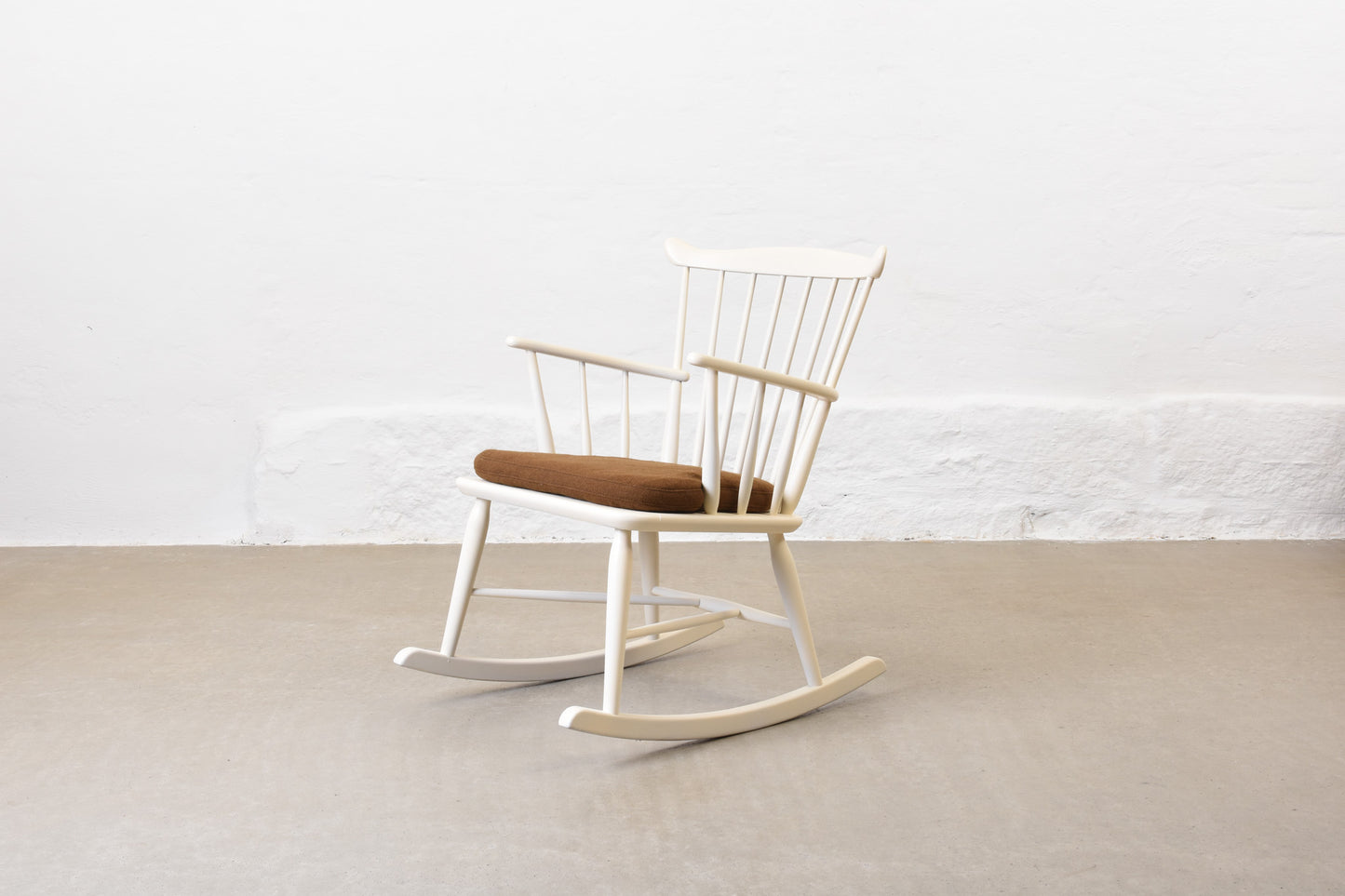 1960s rocking chair by Thomas Harlev