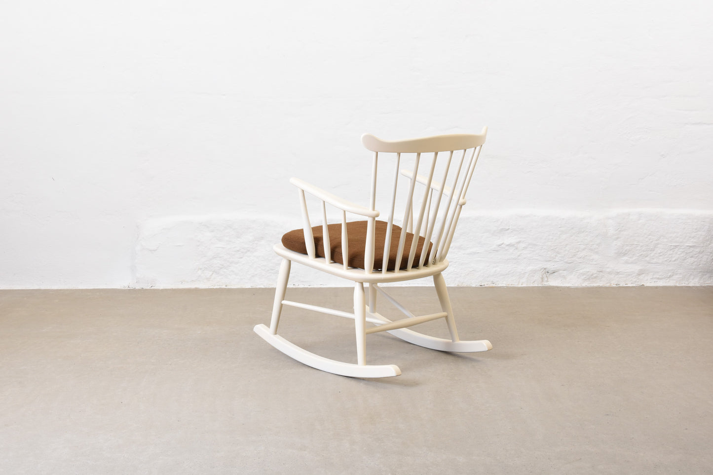 1960s rocking chair by Thomas Harlev